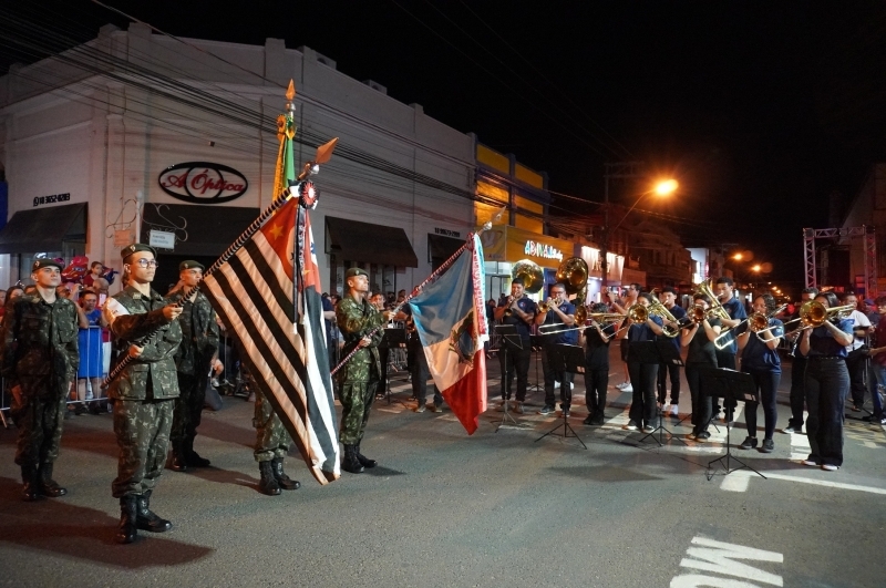 Noticia desfile-comemora-aniversario-de-117-anos-de-penapolis